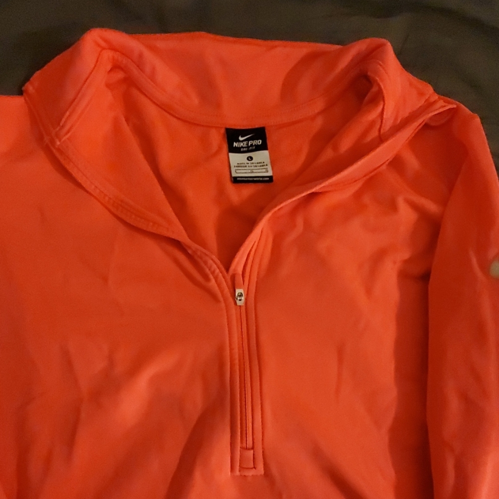 Nike Pro Dri-Fit - Picture 2 of 3